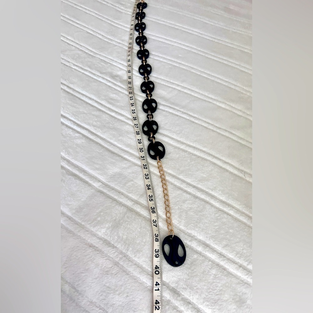 2- Vintage 1990 Black Fashion Disk and Gold Chain Belt - Picture 7 of 10